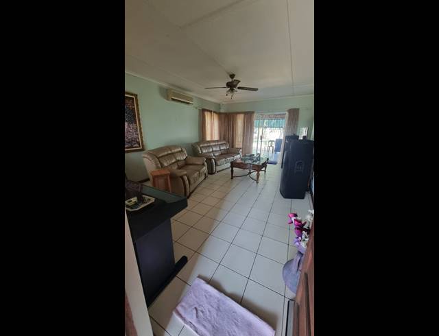 3 BEDROOM HOUSE FOR SALE IN RICHARDS BAY CENTRAL